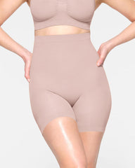 Seamless High Waist Hip-Lifting Shorts